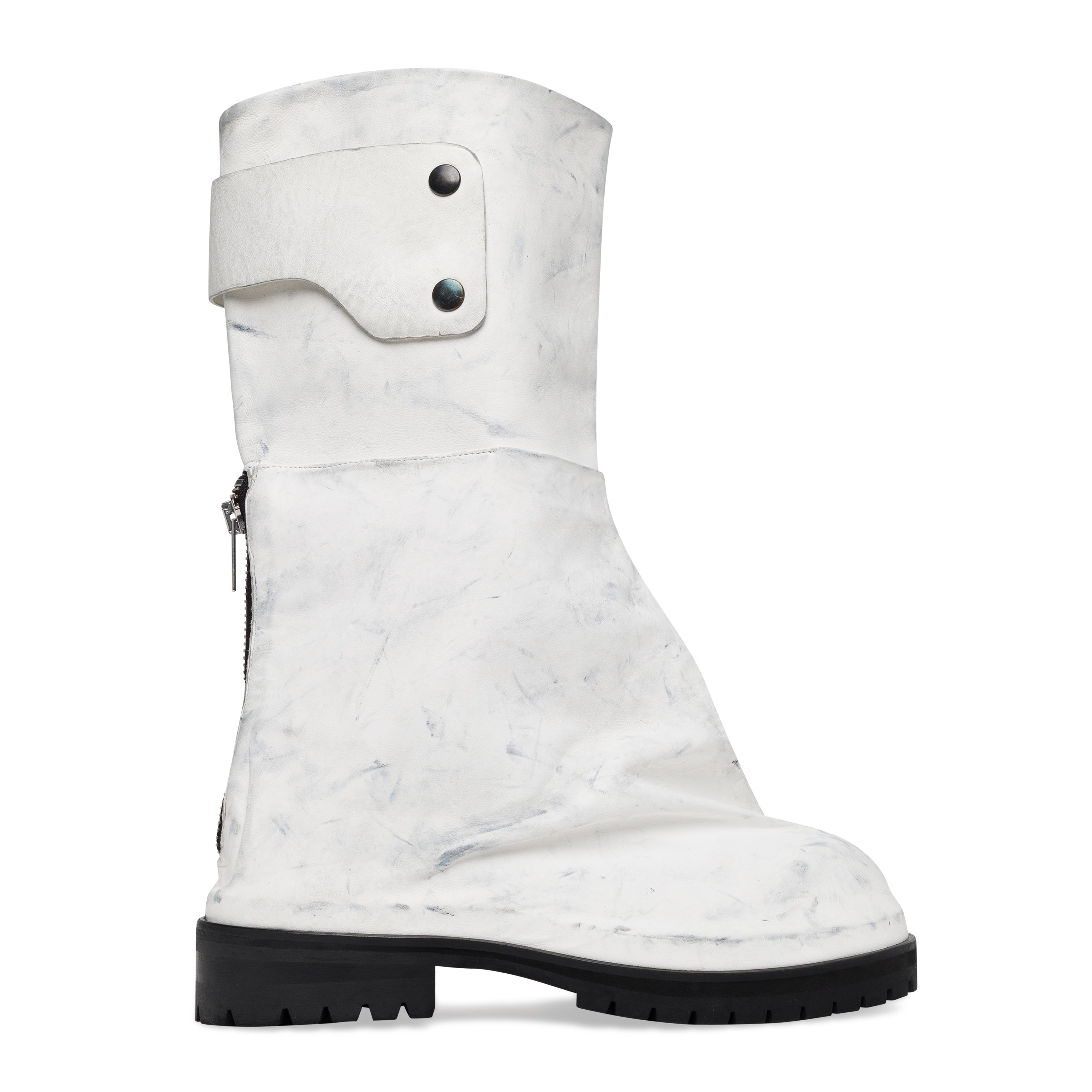 424 Dragonrider White
