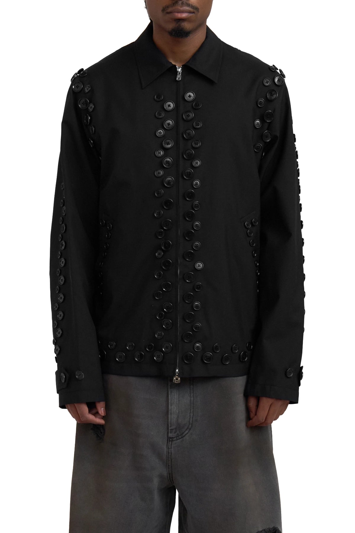 SOLOISTZIPUPBRITJKBLACKBUTTONS