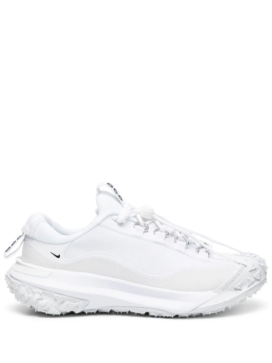 CDG HOMME PLUS X NIKE ACG LOW TOP SNEAKERS WHITE (WOMENS)