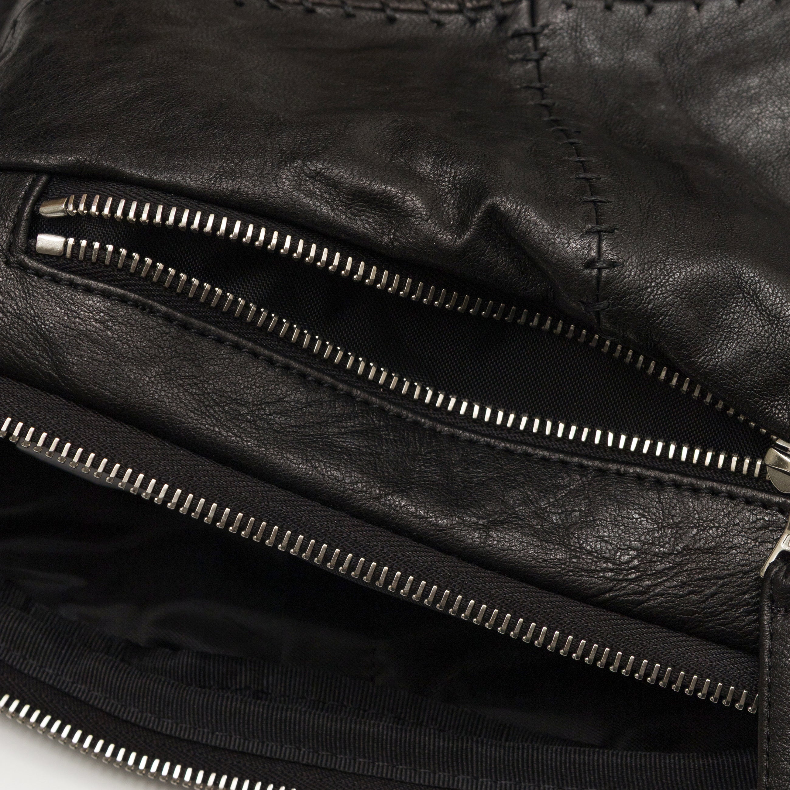 SAN263-1 Black Leather Sling Bag