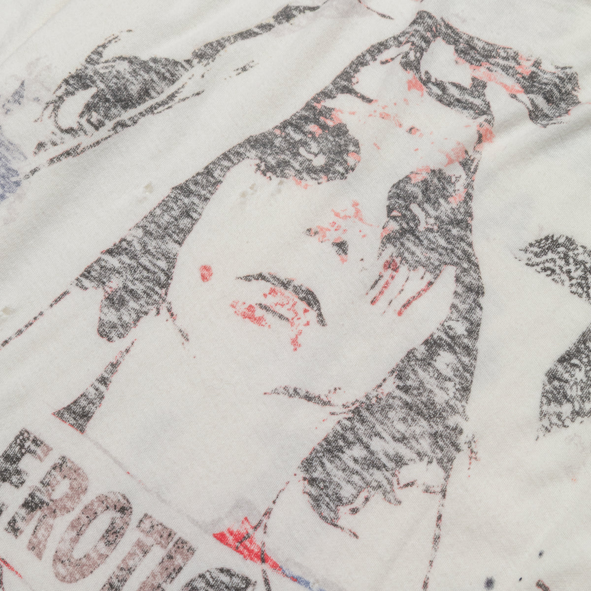 YOSSI CORP Erotic Tv All Over Printed Tshirt White