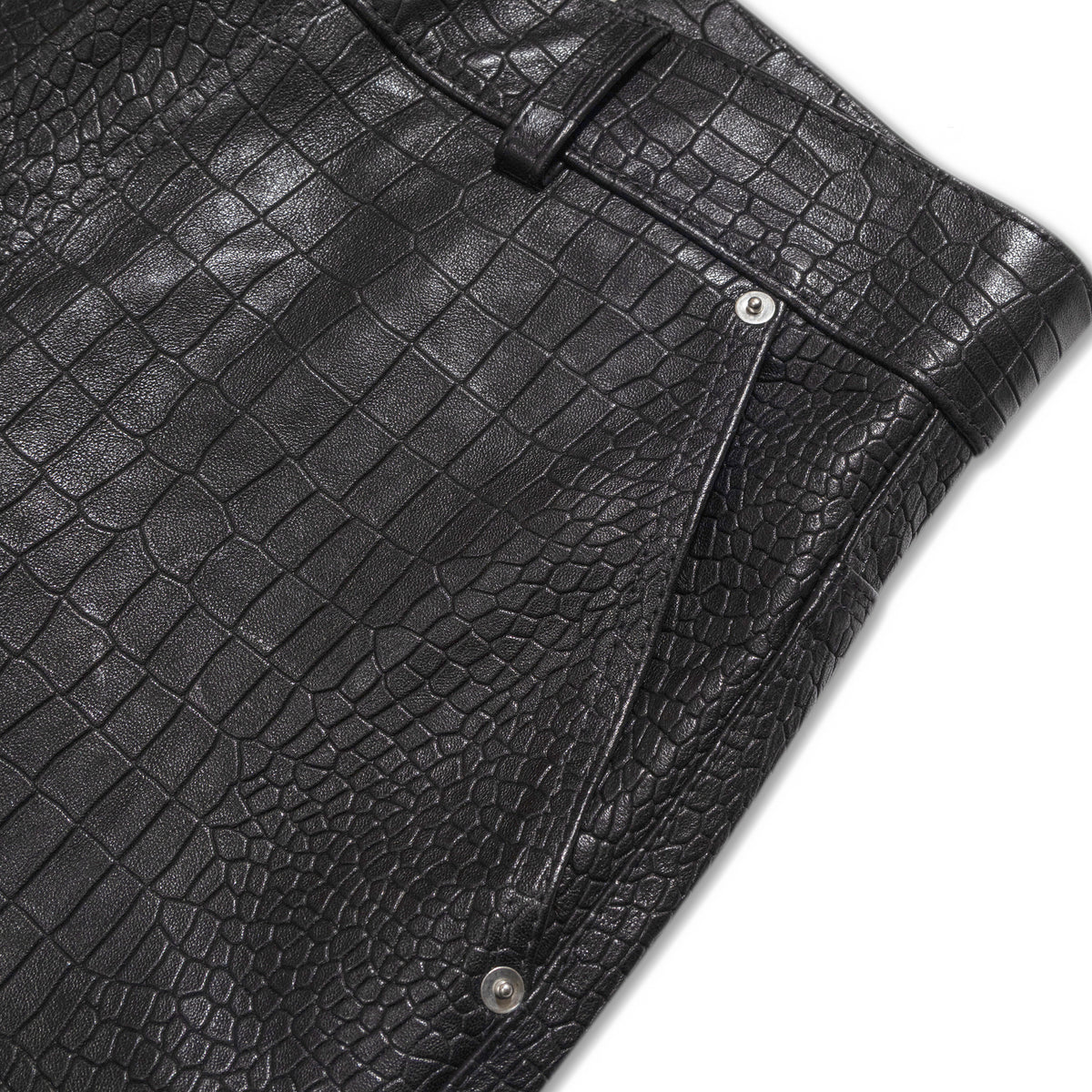 YOSSI CORP Black Crocodile Leather Carpenter Short Black