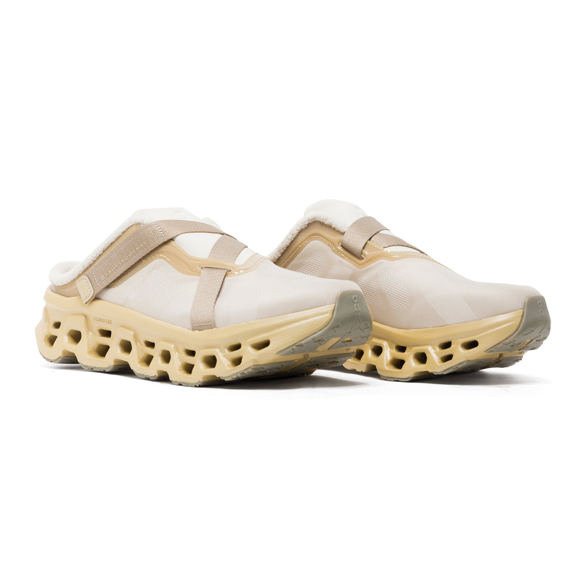 On Running Cloudmonster 3 Mule Loess | Hare