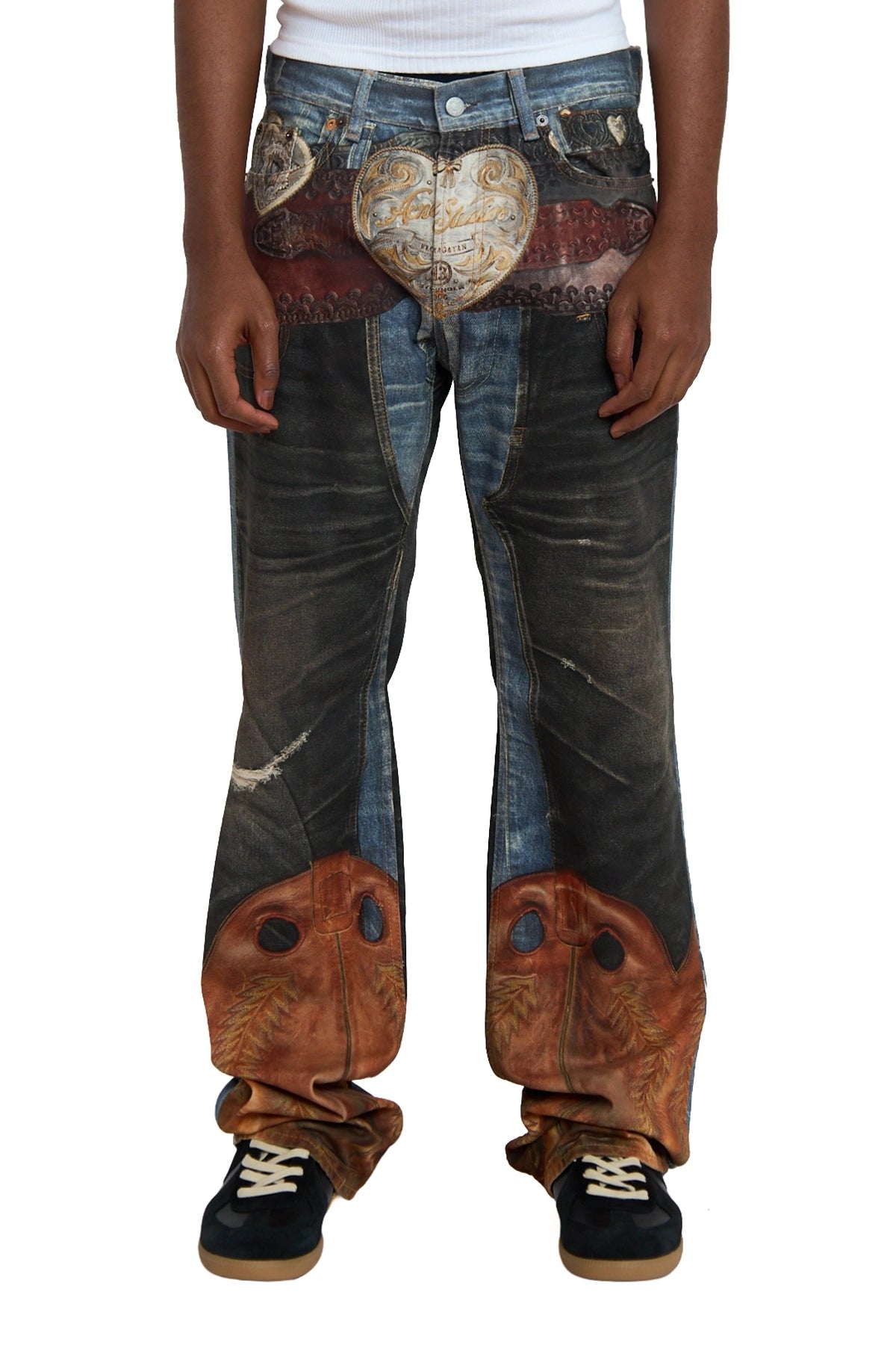 ACNE STUDIOS
2010M HEART BUCKLES TROMPE L'OEIL JEANS BLUE/BLACK 1