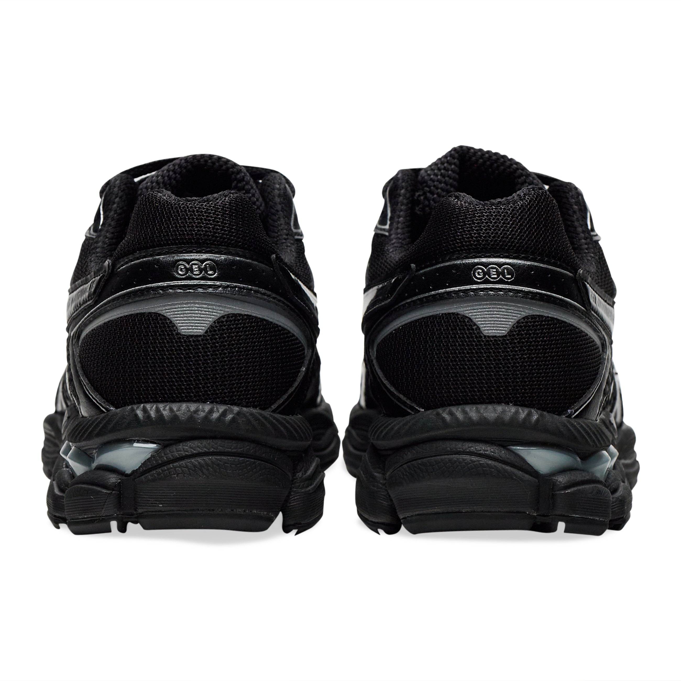 Asics Gel-Cumulus 16 Black/Black SS26