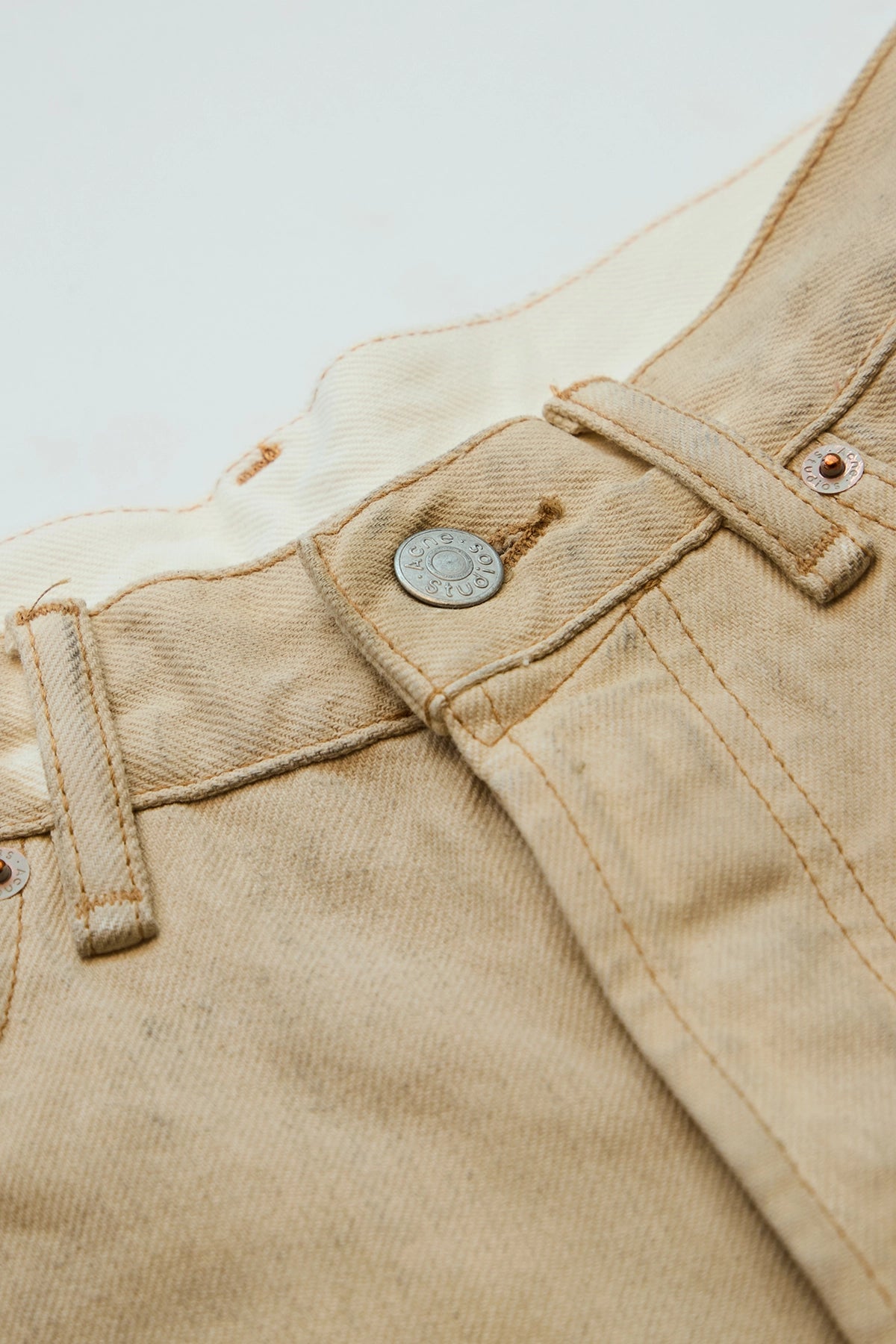 Acne Studios Traffic Sand Shorts Beige 2