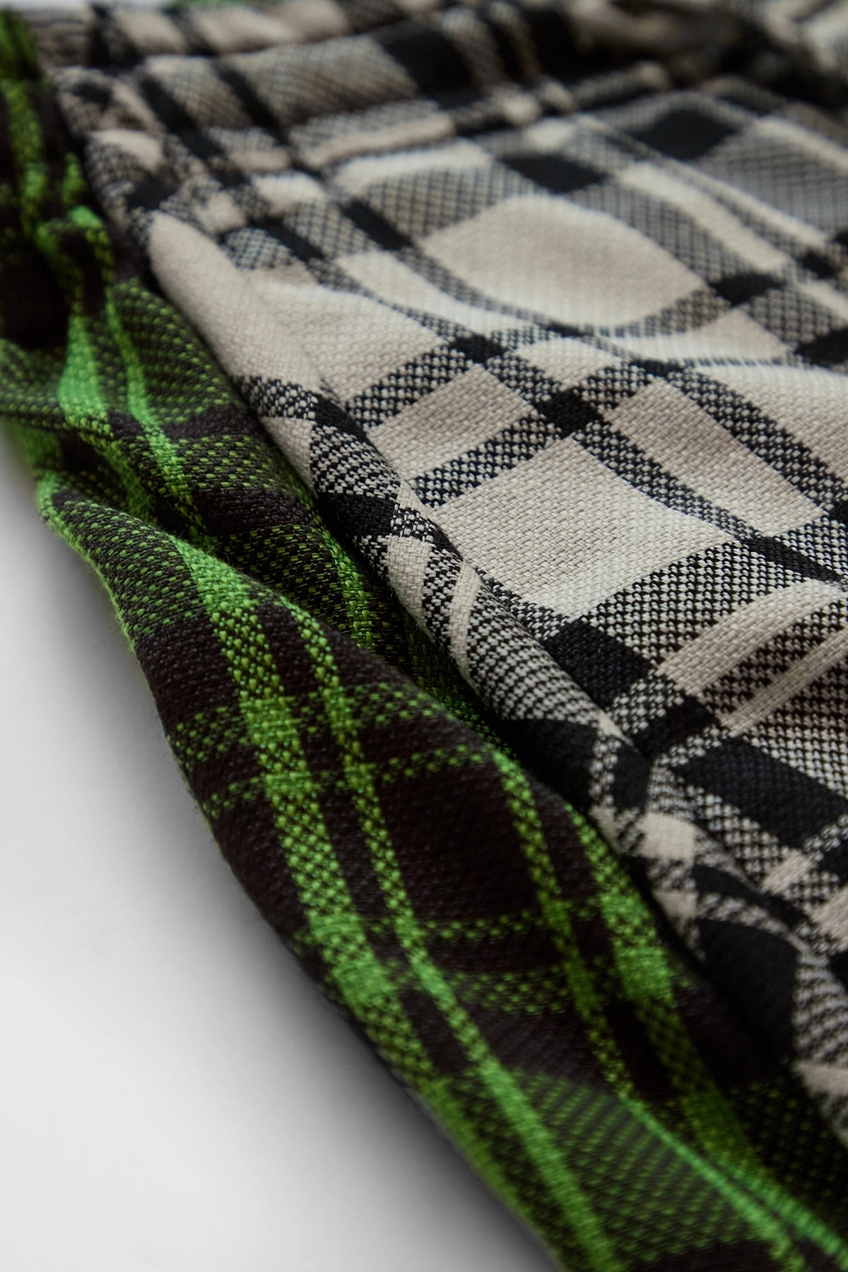 Aris Tatalovich Plaid Piping Lounge Pants Green 2