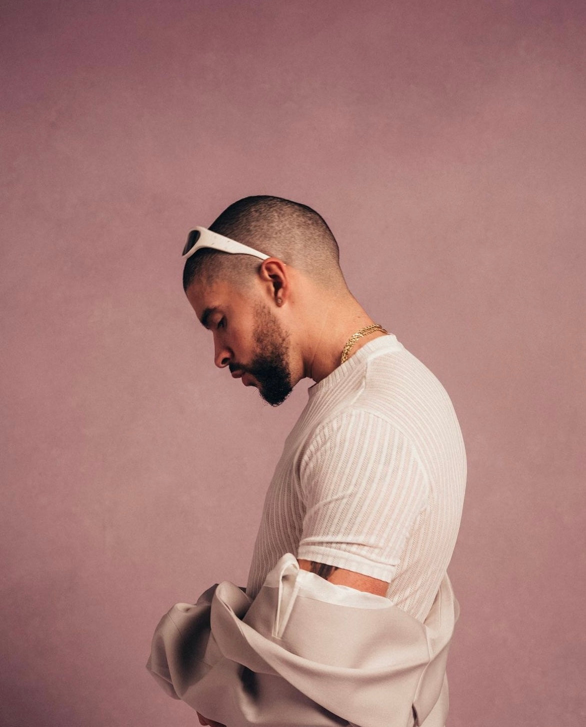 ESSX offers personalized styling services in a private studio, trusted by celebrities, athletes, and influencers for our curated approach. Whether you're preparing for a special event or elevating your everyday wardrobe, our team is here to help you find pieces that reflect your unique style. 

Book your appointment to experience our tailored and exclusive service.