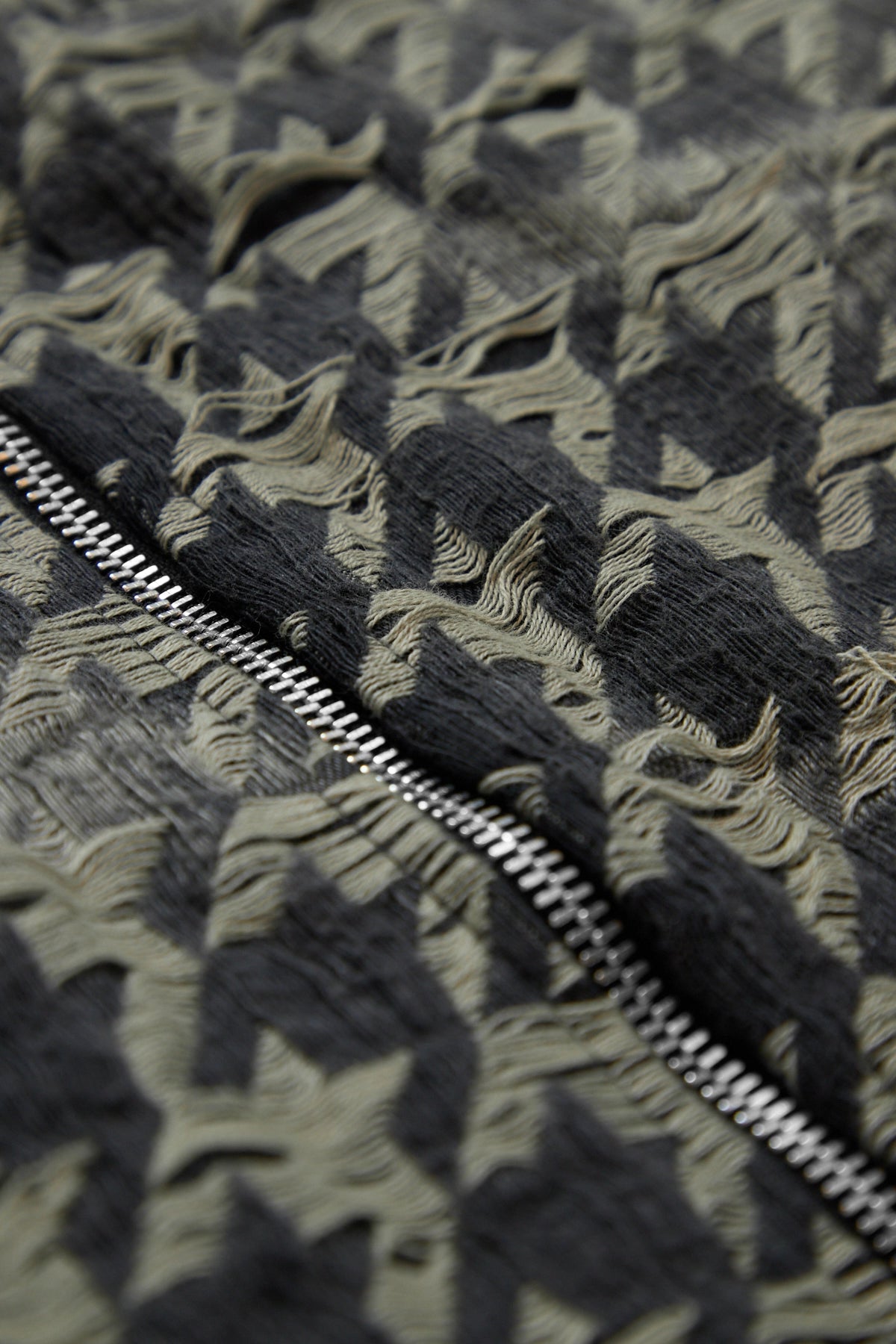 DIESELHOUNDSTOOTHDISTRESSEDJACKET1_1ATESSX