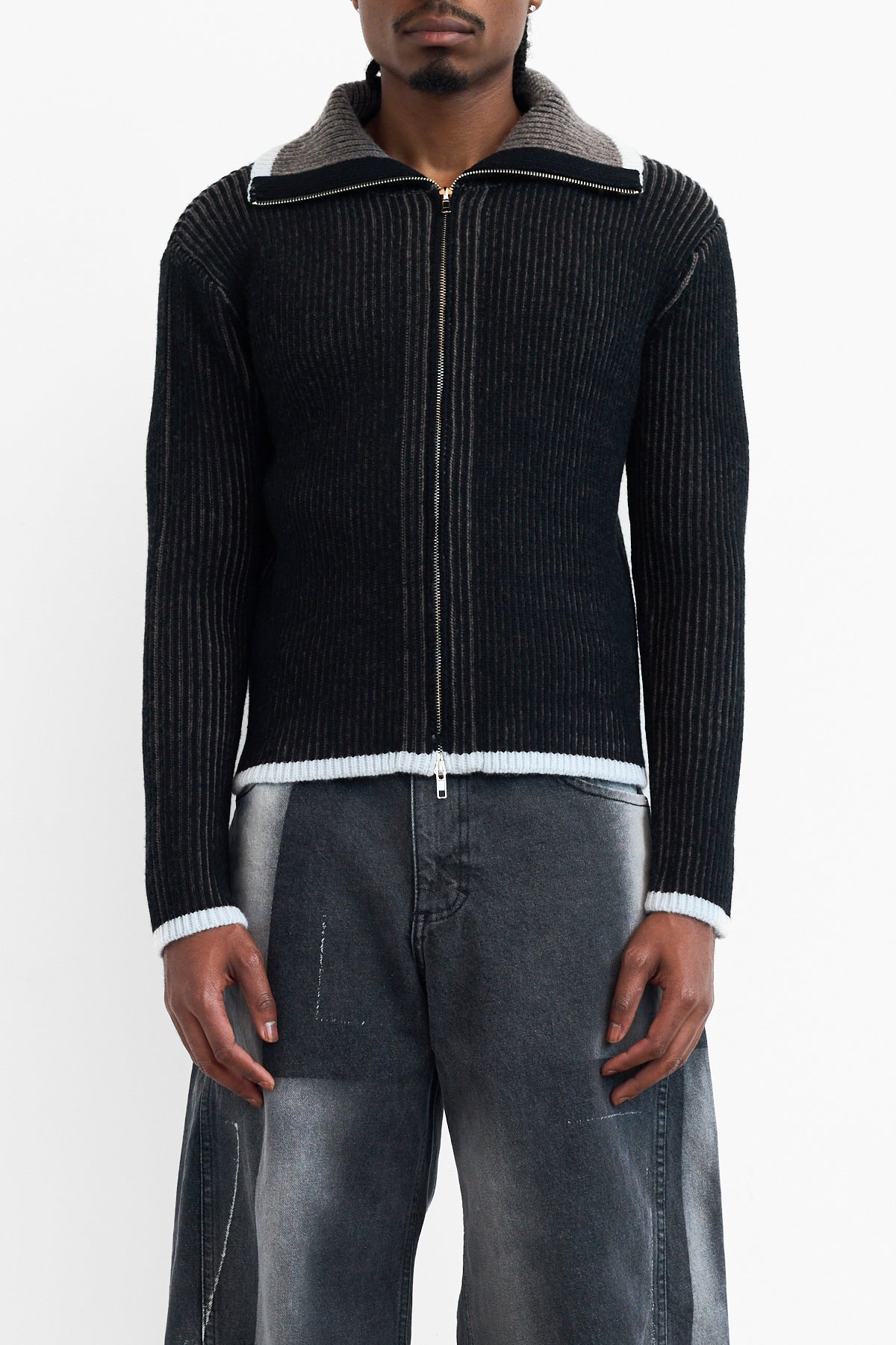 Eckhaus Latta Huddle Zip Sweater Blackbird – ESSXNYC