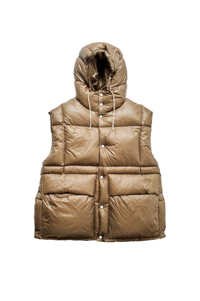 Jil Sander+ Lightweight Recycled Nylon Down Vest Brown – ESSXNYC Jil Sander+ Lightweight Recycled Nylon Down Vest Brown – ESSXNYC