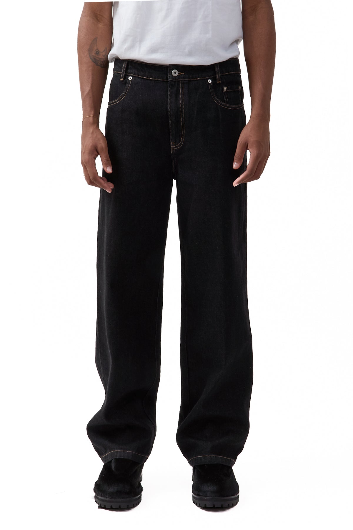 ぷ*ん様 ​00s CROXX JEANS コーティング ブラックデニム Y2K Krost Crosby Denim Jean Black – ESSXNYC