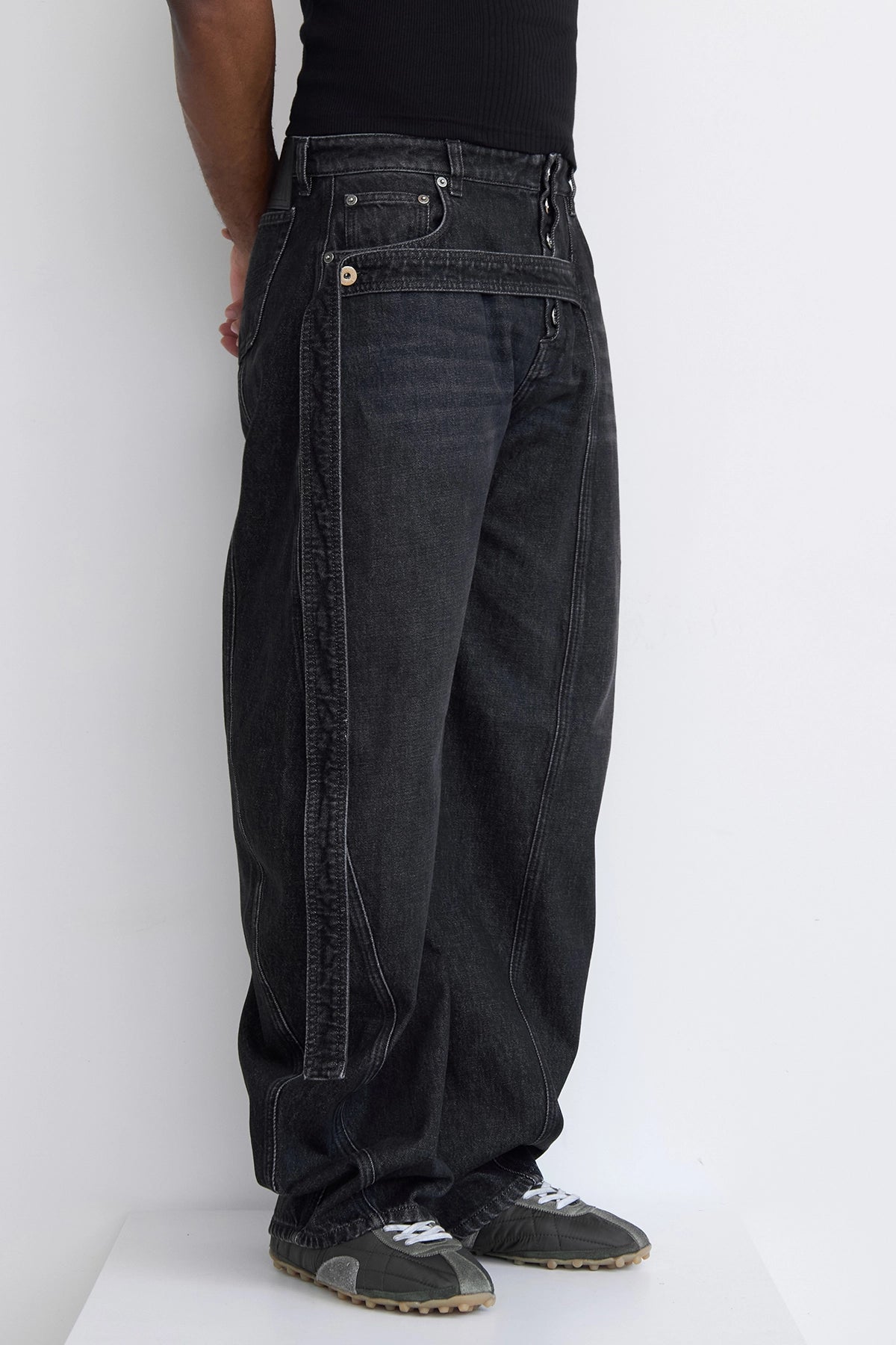 Jean Paul Gaultier Low Waist Strap Detail Jean Vintage Black – ESSXNYC Jean Paul Gaultier Low Waist Strap Detail Jean Vintage Black – ESSXNYC