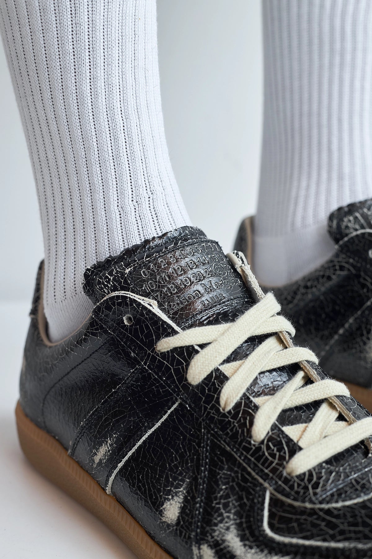 Maison Margiela Cracked Leather Replica Low Top Sneaker Branding