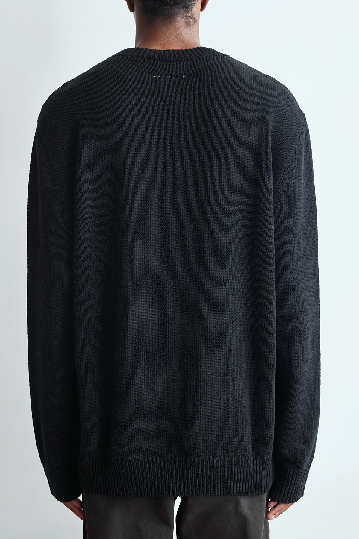 Mm6 Maison Margiela
Taped label wool jumper back