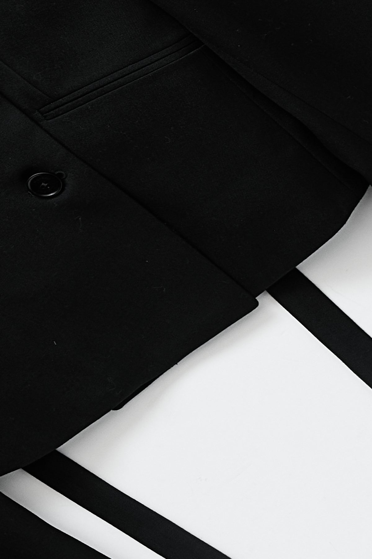 McQueen Shrunken Blazer Black