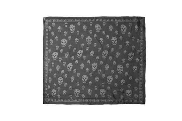 McQueen Skull Silk Scarf Black/Ivory – ESSXNYC