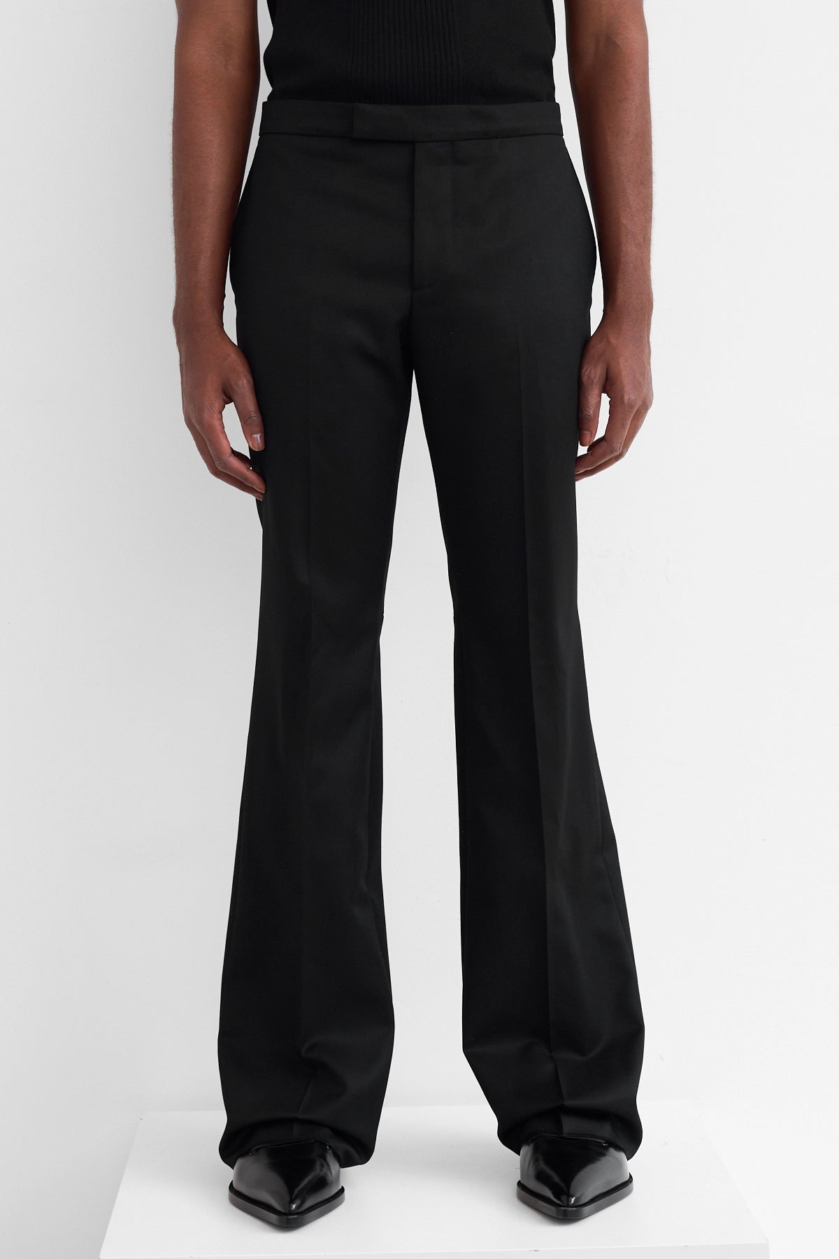 McQueen Kick Back Slim Trousers Black 3