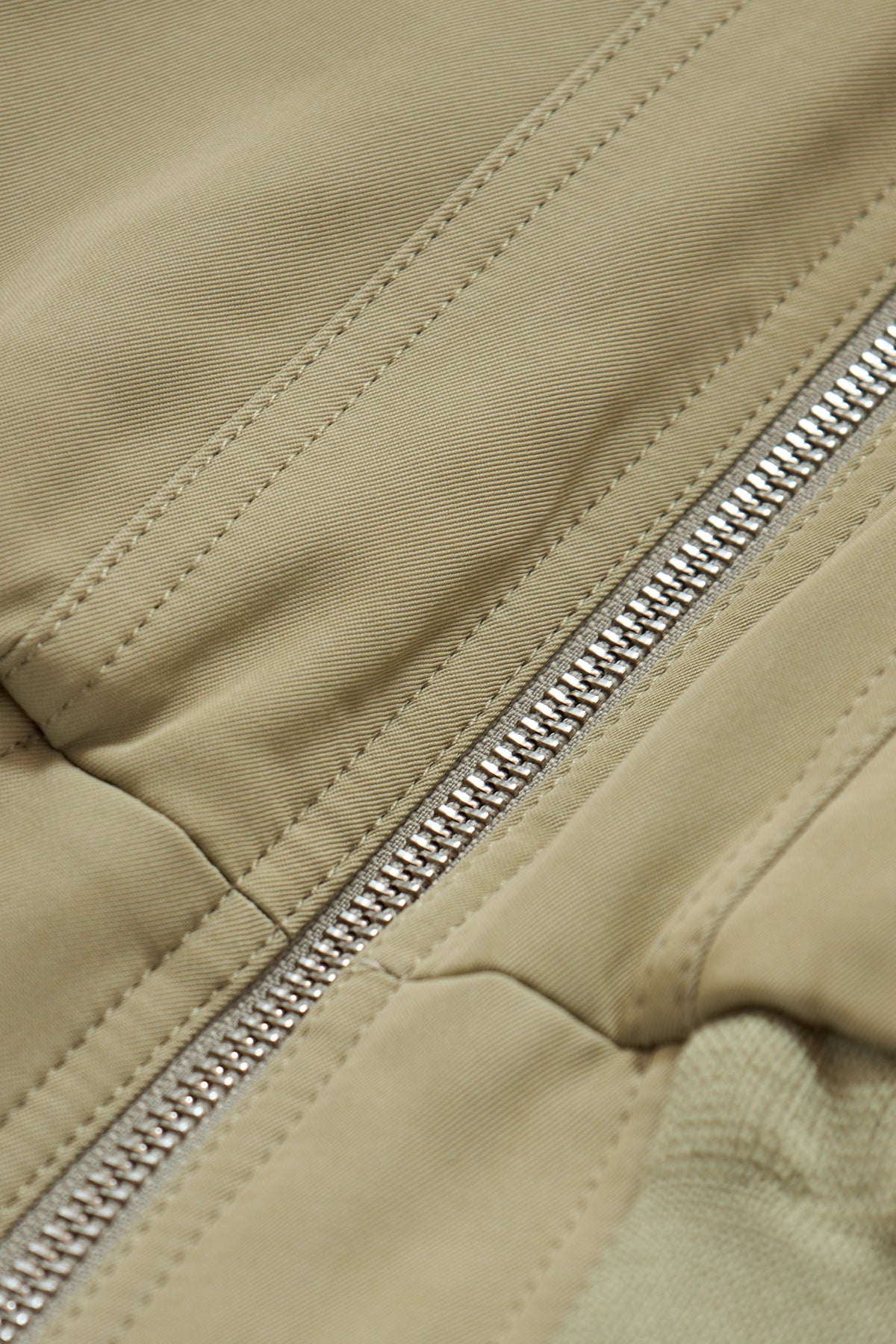 MM6 Maison Margiela Zip Up Sports Jacket Detail