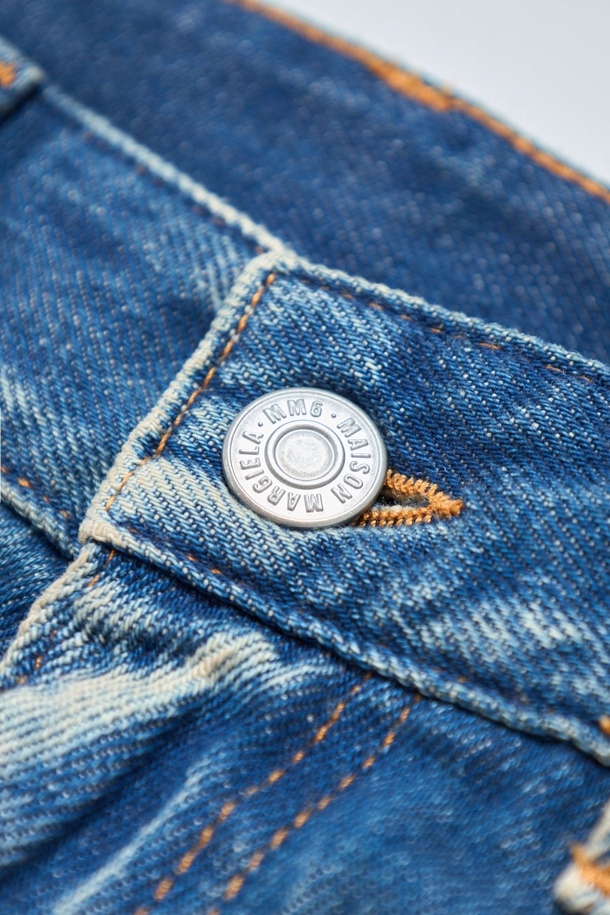 MM6 Washed Denim Jeans Medium Blue – ESSXNYC