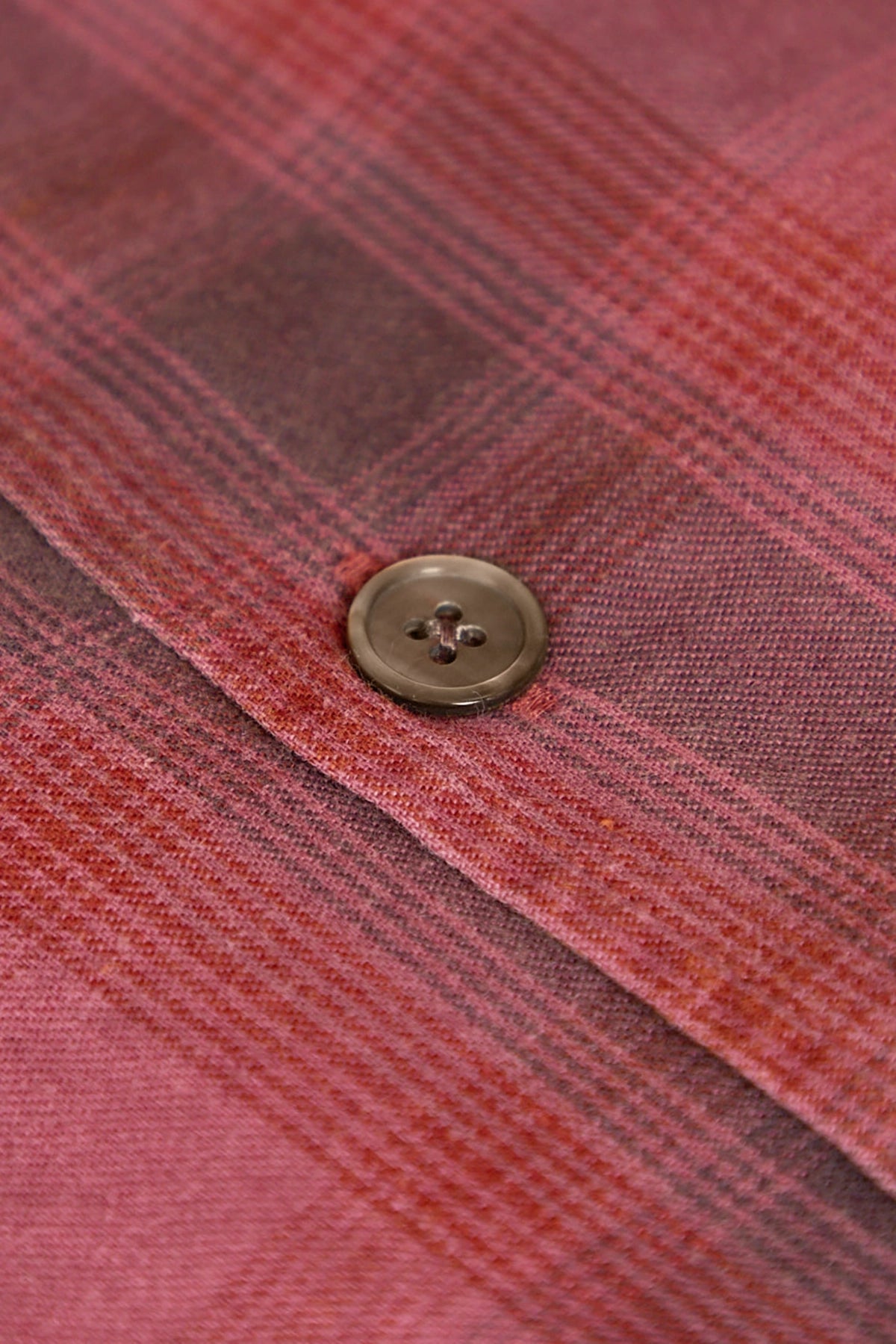 OURLEGACYBORROWEDSHIRTREDFRONT2ATESSX