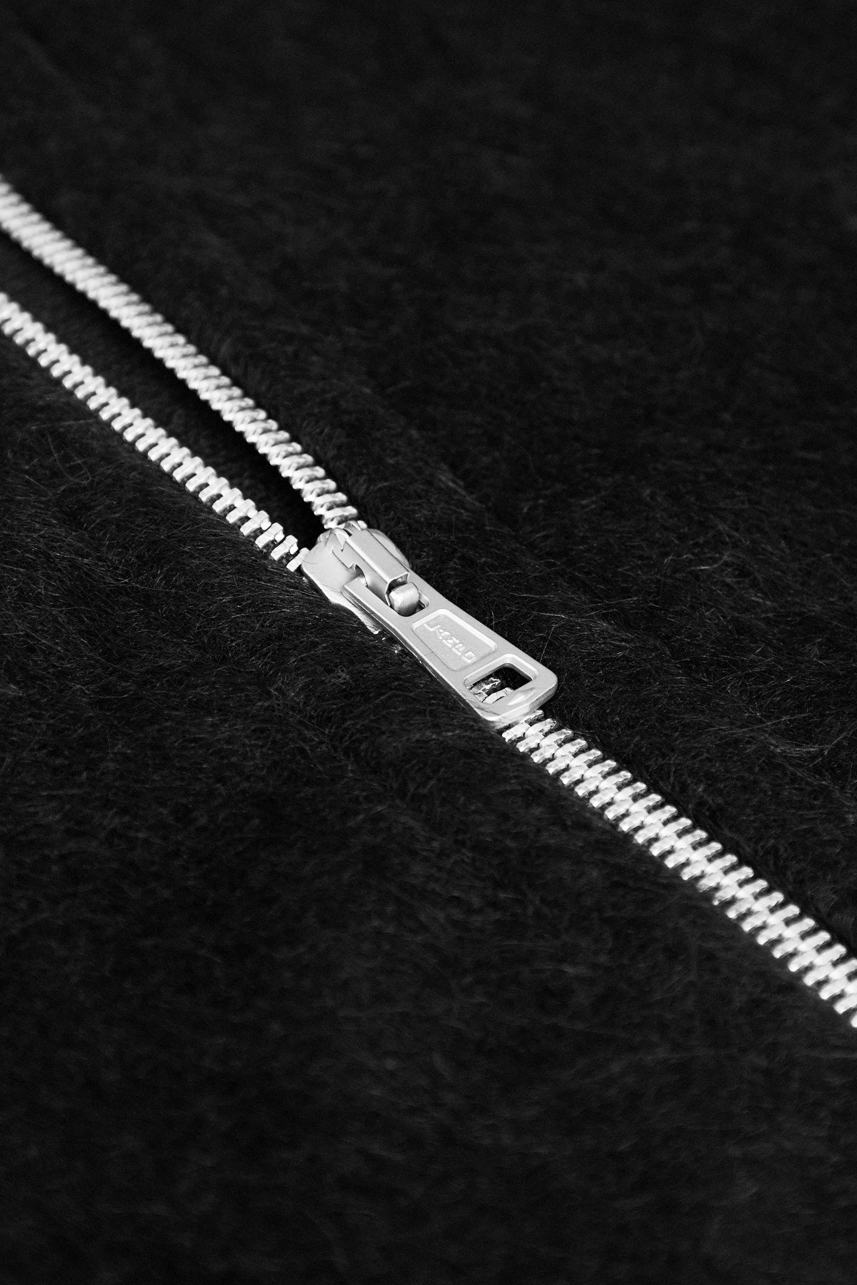 OURLEGACYFULLZIPHOODBLACKFRONT2ATESSX