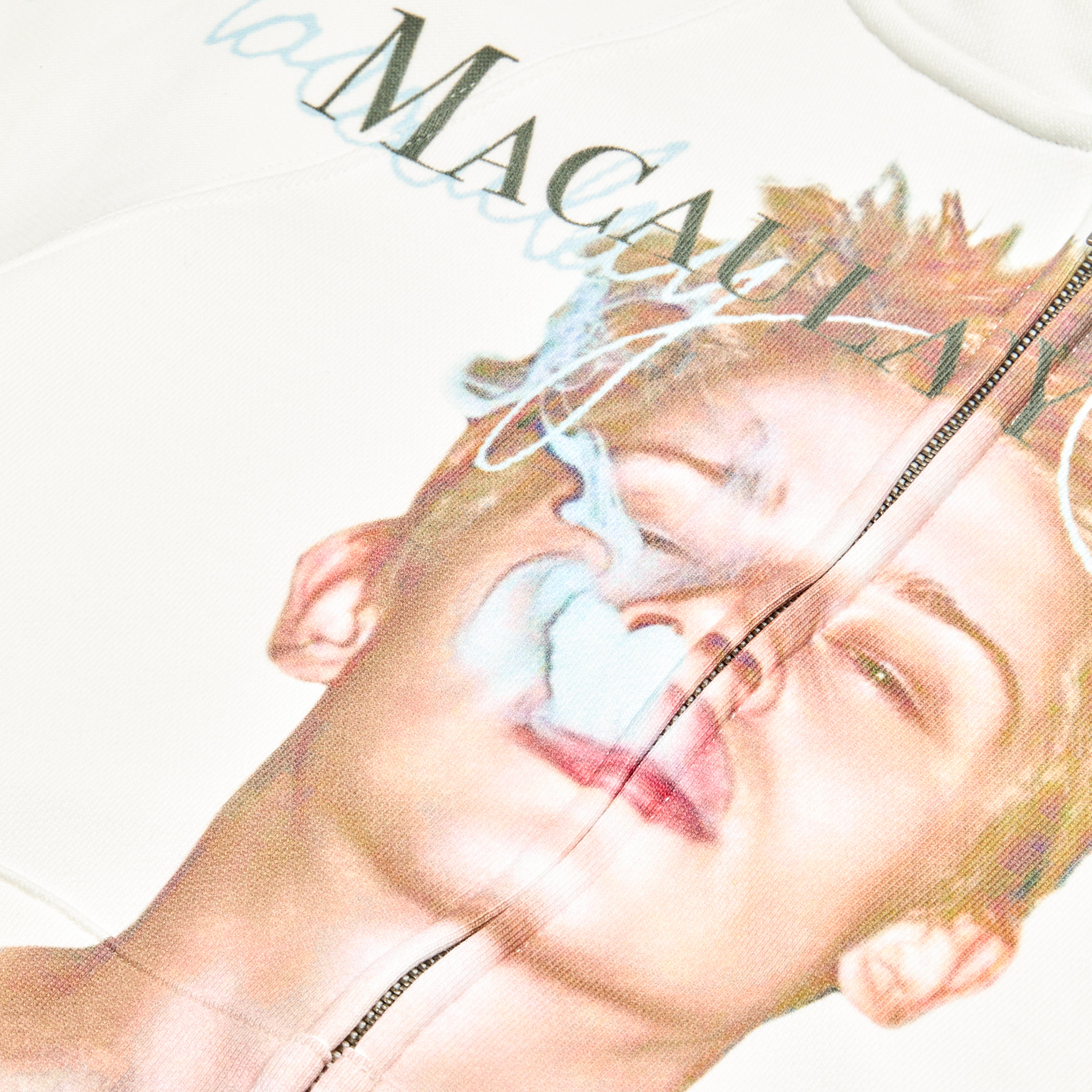 Praying Macully Hoodie White – ESSXNYC