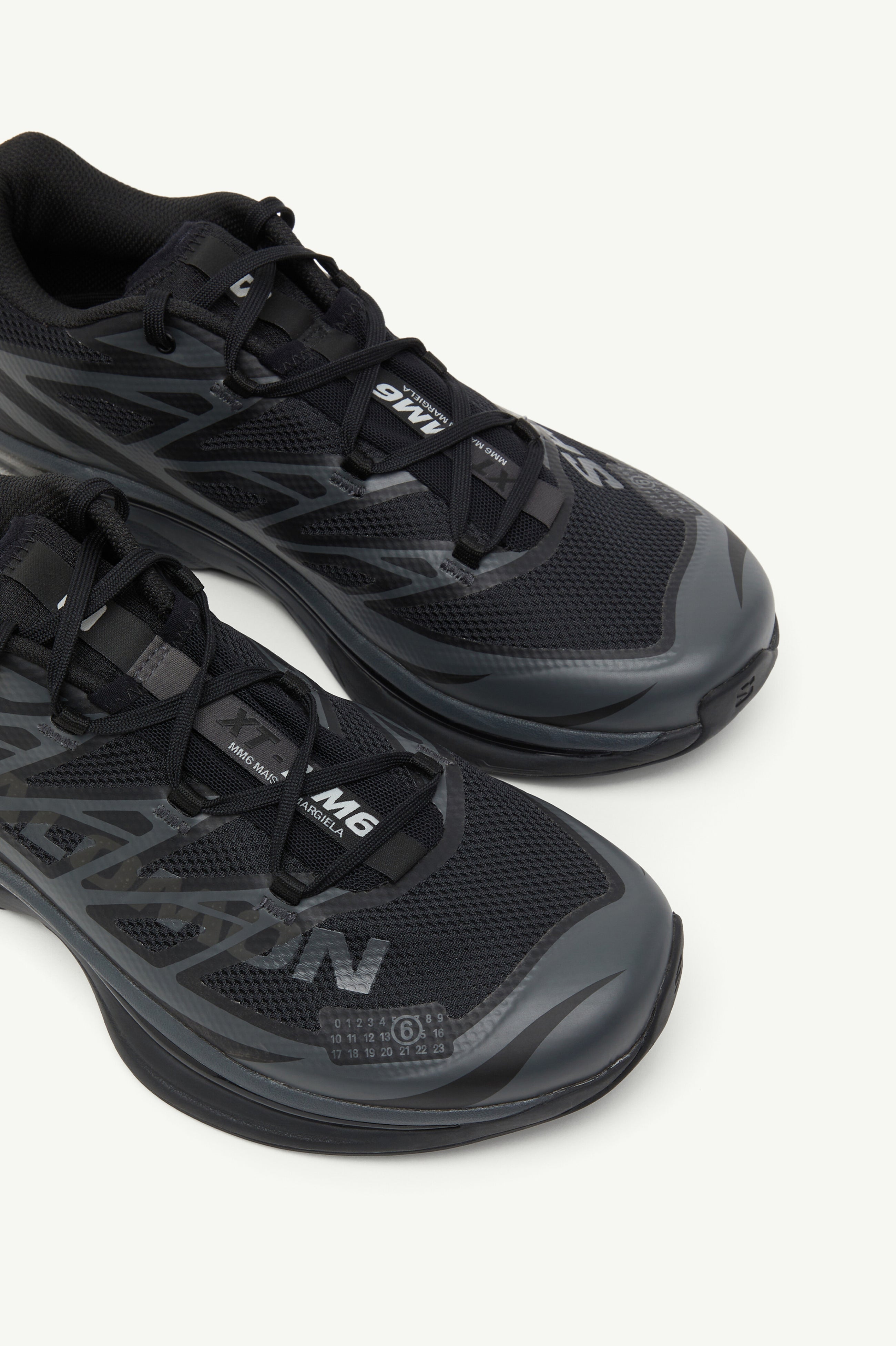 MM6 Maison Margiela XT Mm6 / Salomon - Womens Black