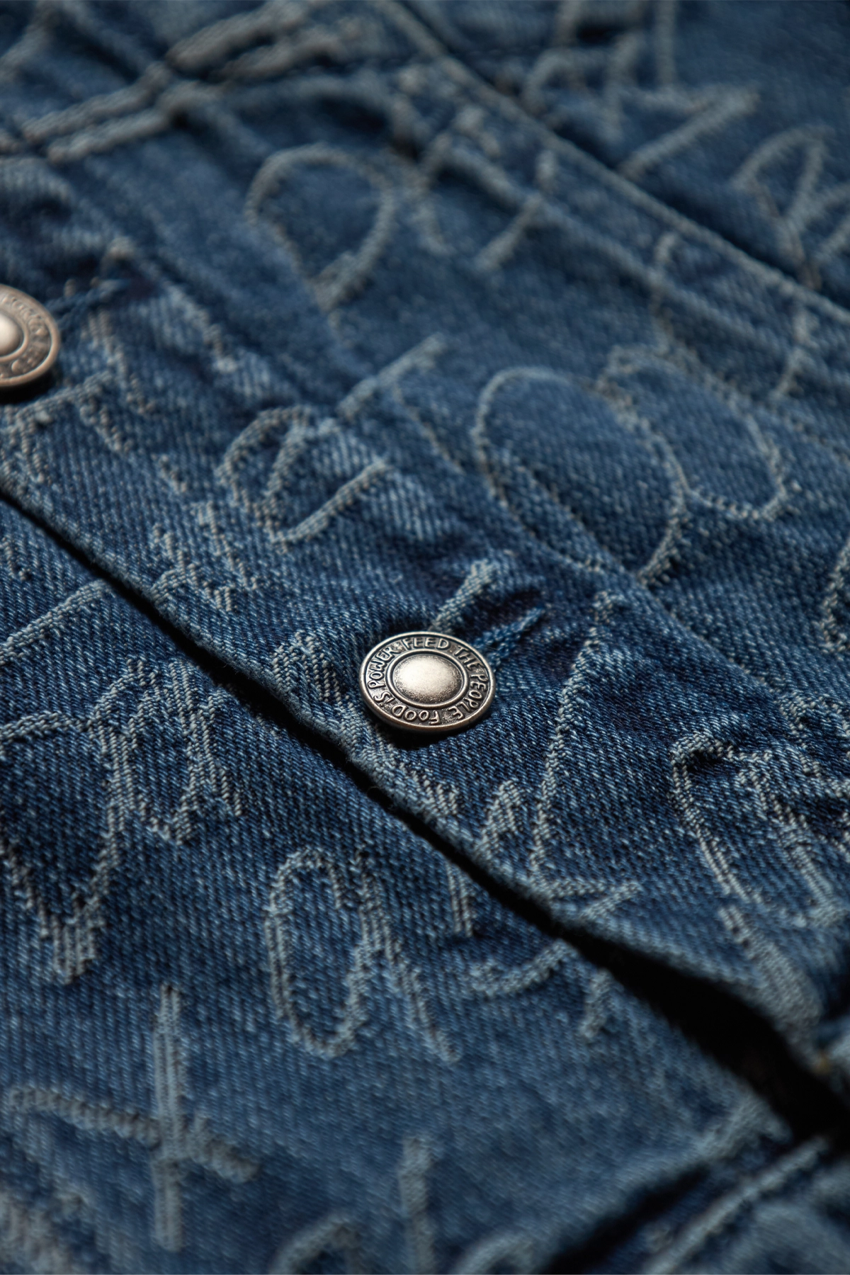 SKY HIGH FARM KS Graffiti Denim Jacket Woven Dark Blue – ESSXNYC SKY HIGH FARM KS Graffiti Denim Jacket Woven Dark Blue – ESSXNYC
