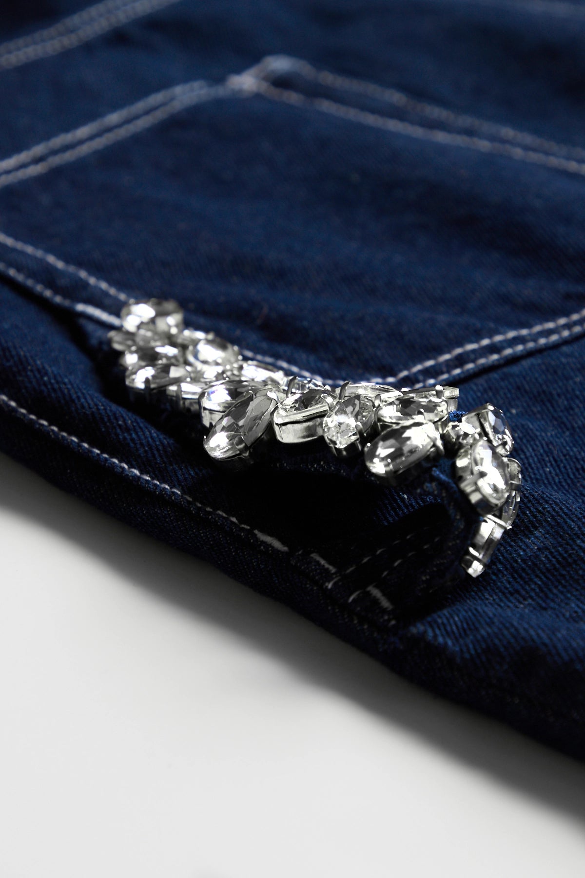 完売品 simone rocha Embellished Puddle ジーンズ Embellished Wide Leg Puddle Jeans – Simone Rocha