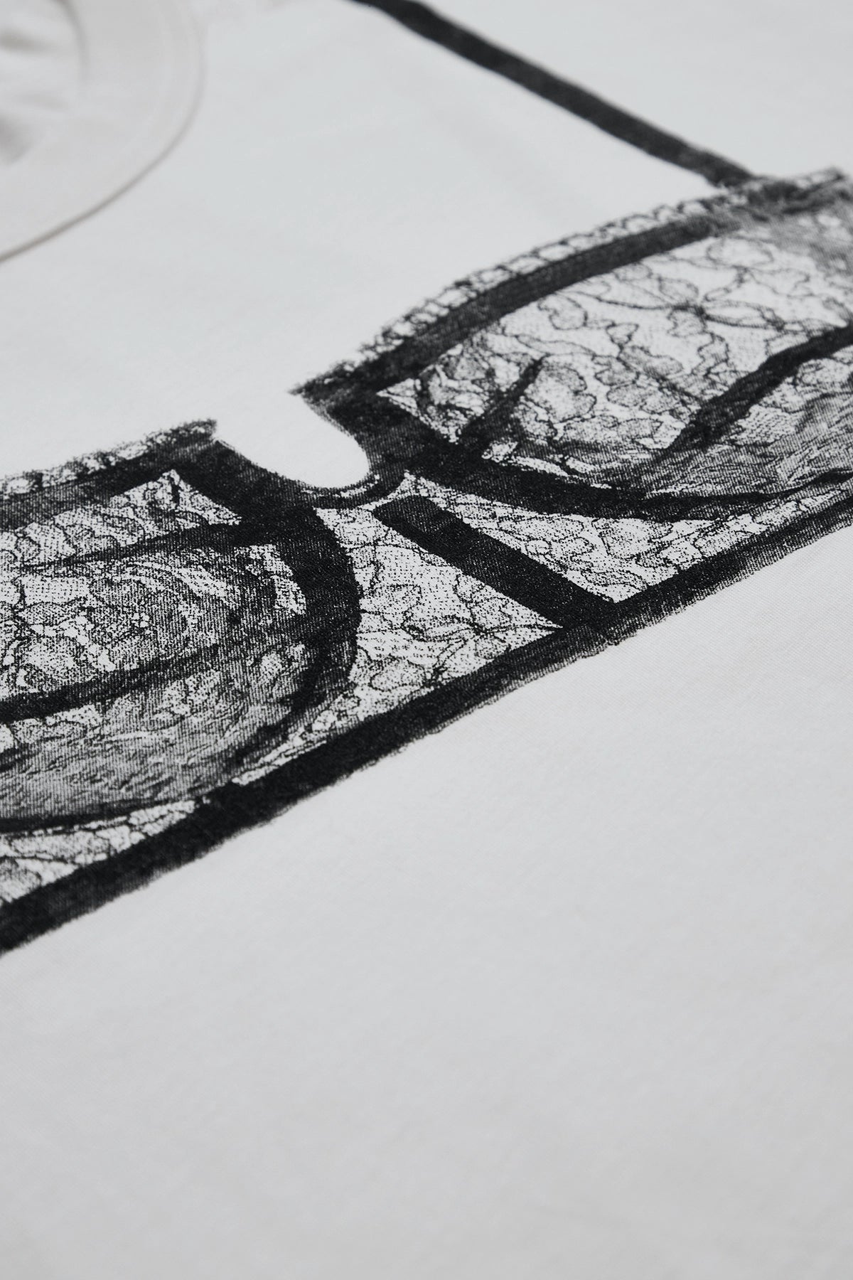 Vaquera Women Trompe L'Oeil Tall Tee White – ESSXNYC Vaquera Women Trompe L'Oeil Tall Tee White – ESSXNYC