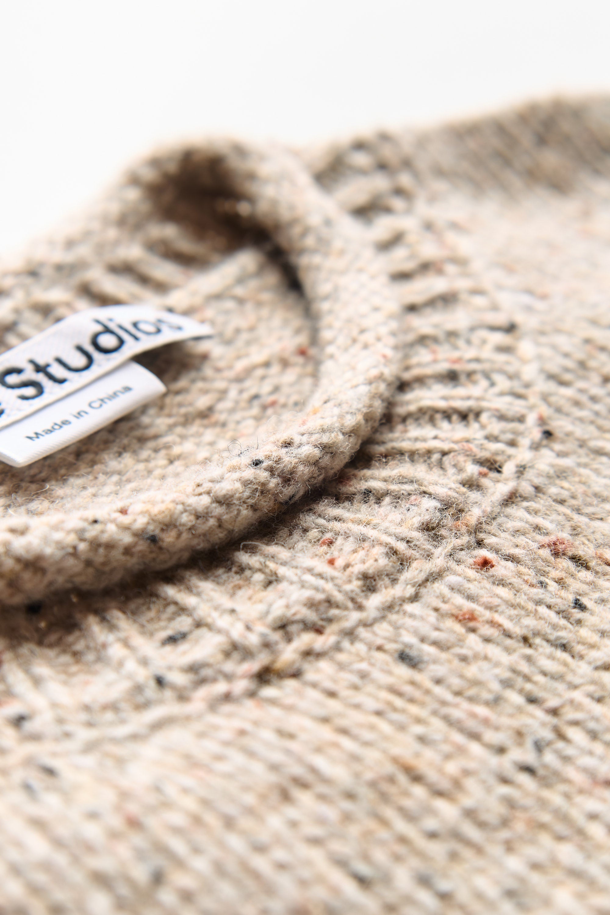 Acne Studios Kuelu Cat Jacquard Sweater Beige 10187