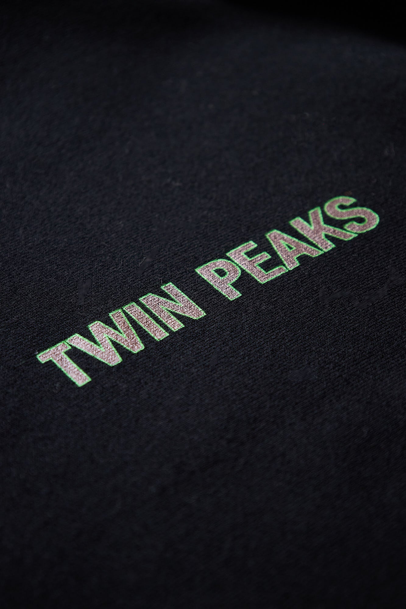 Undercover C/S Twin Peaks Crew Black 2 12936